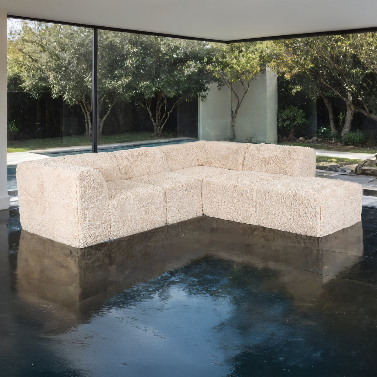 Nappi Sectional
