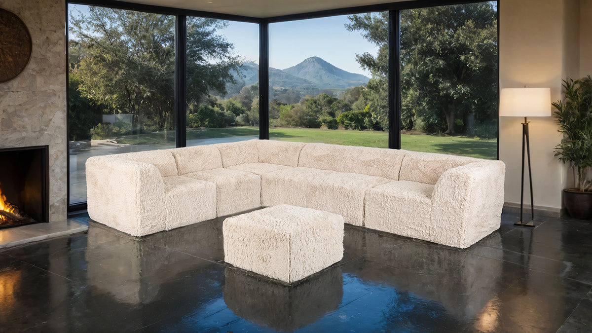 Nappi Sectional