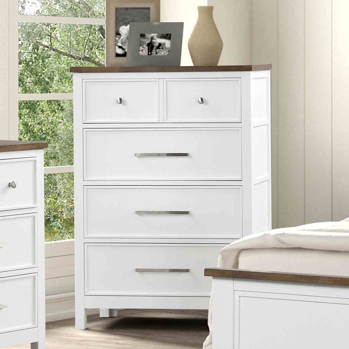 Pinetop Chest