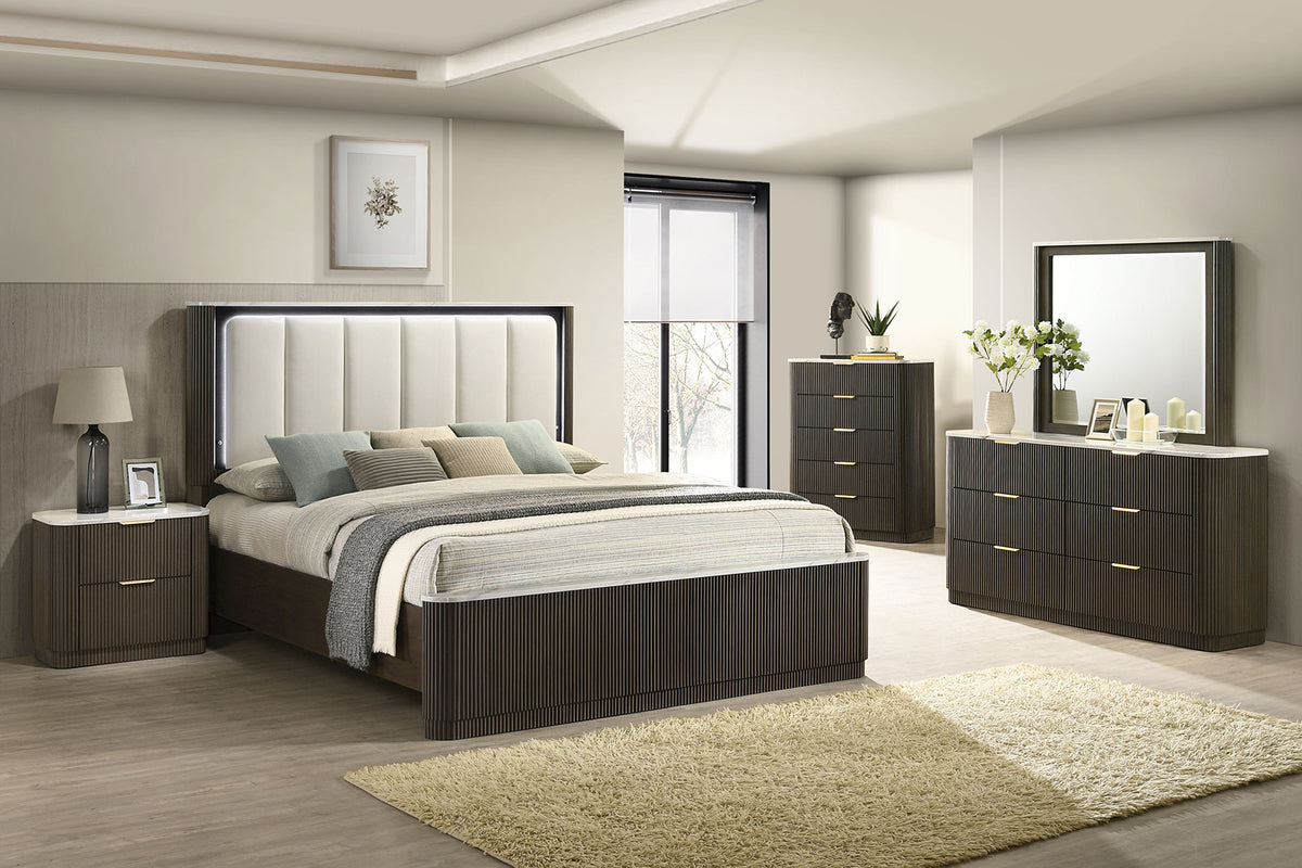 Lantrisant Dresser