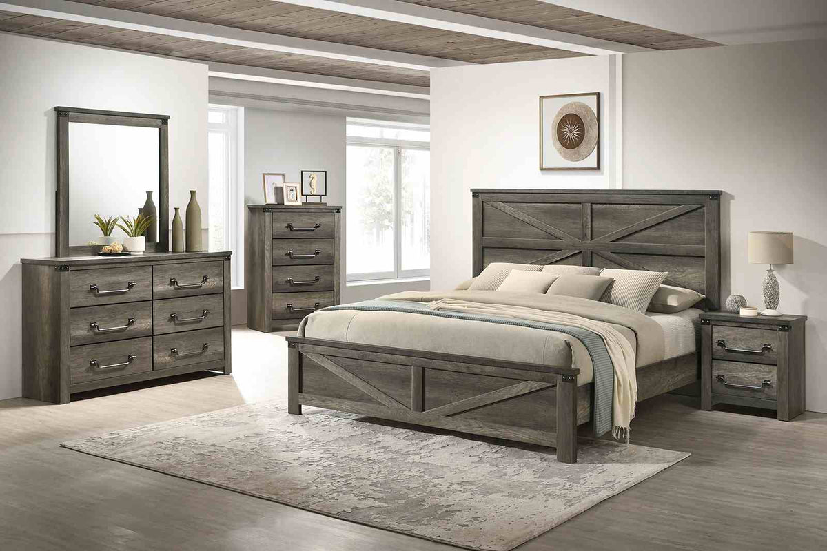 Britonale Chest