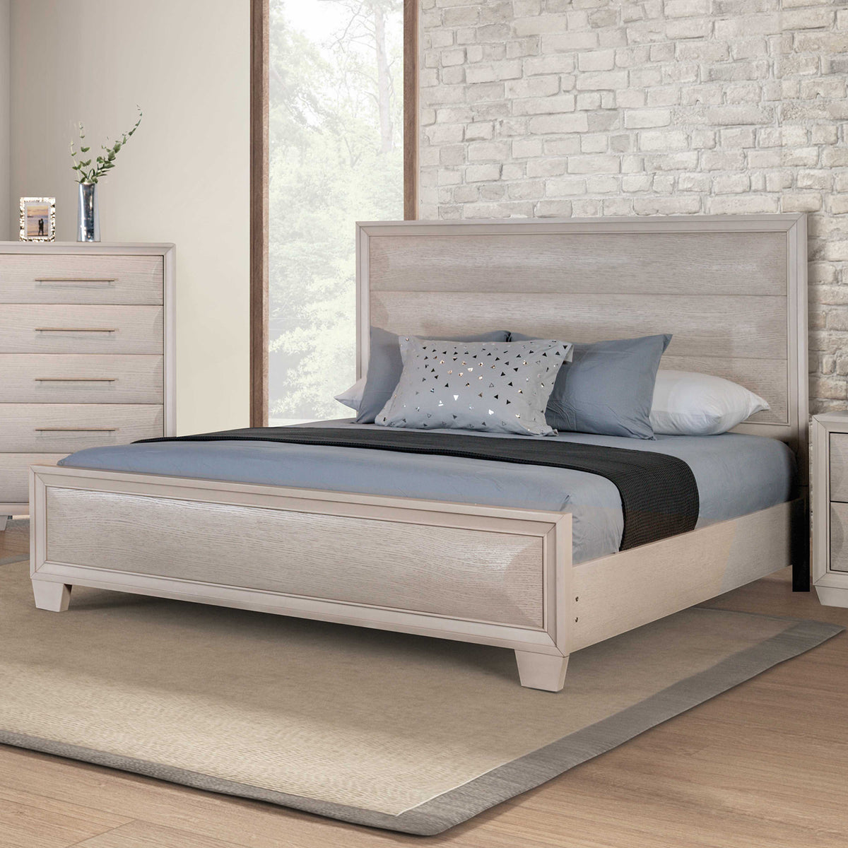 Chemnitz Bedroom Set