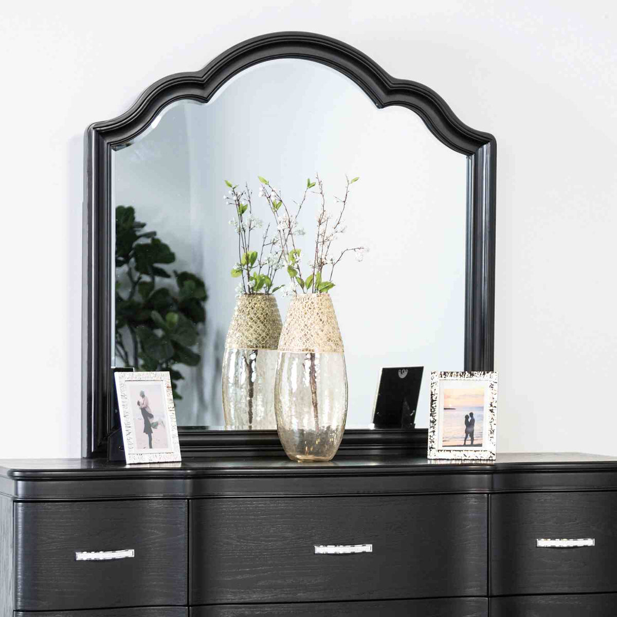 Melodi Parc Mirror
