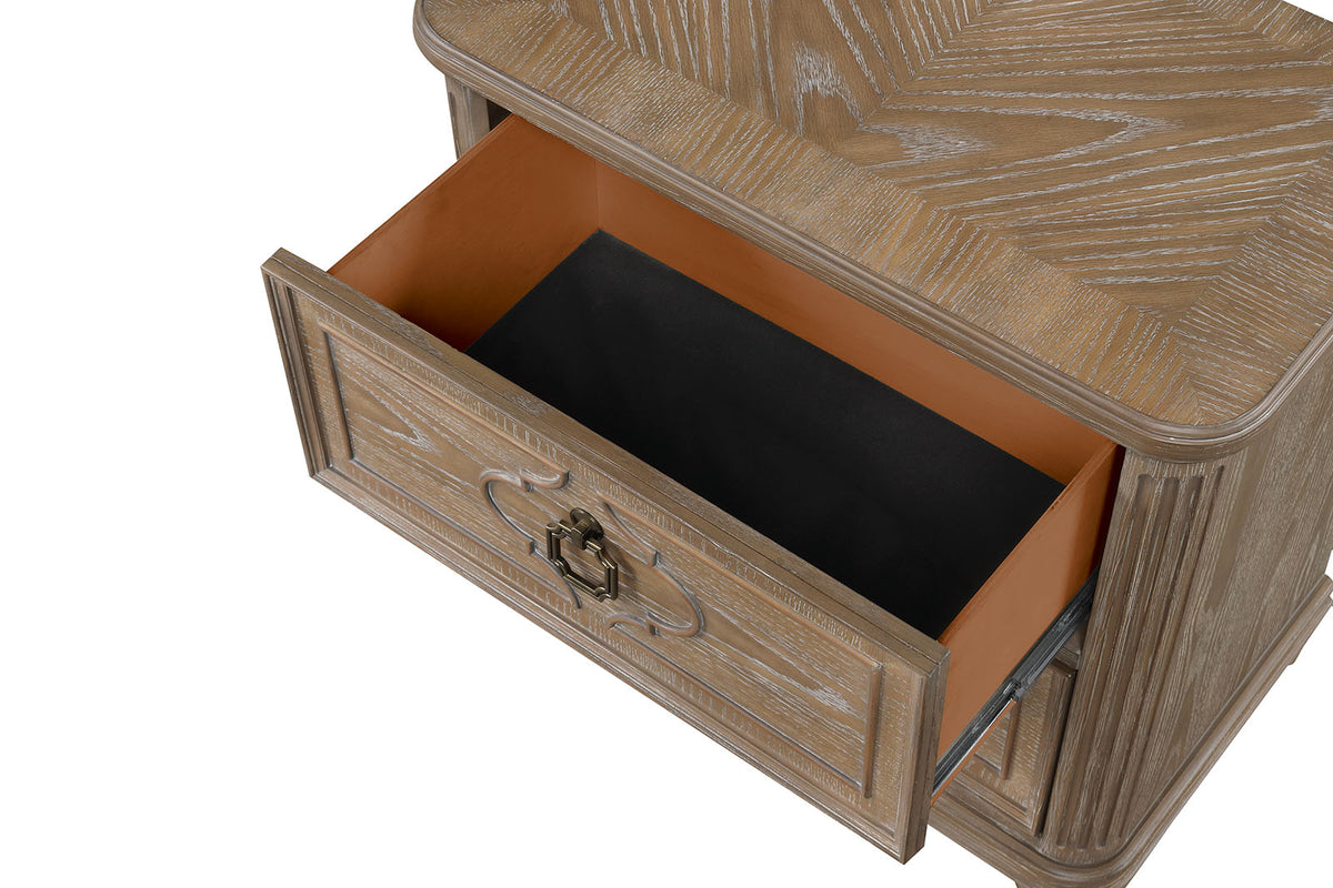 Lyris Nightstand
