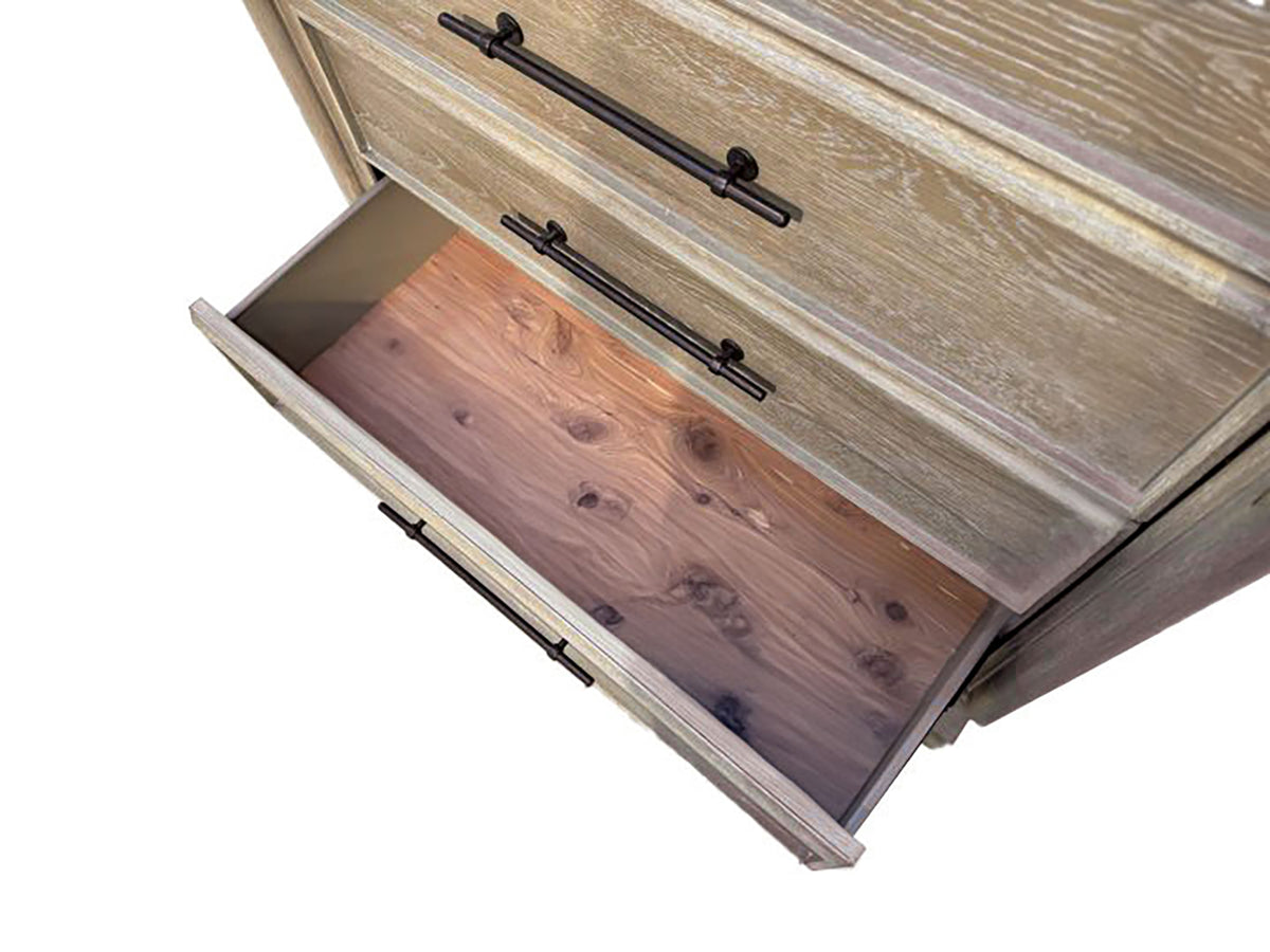 Midhurst Chest