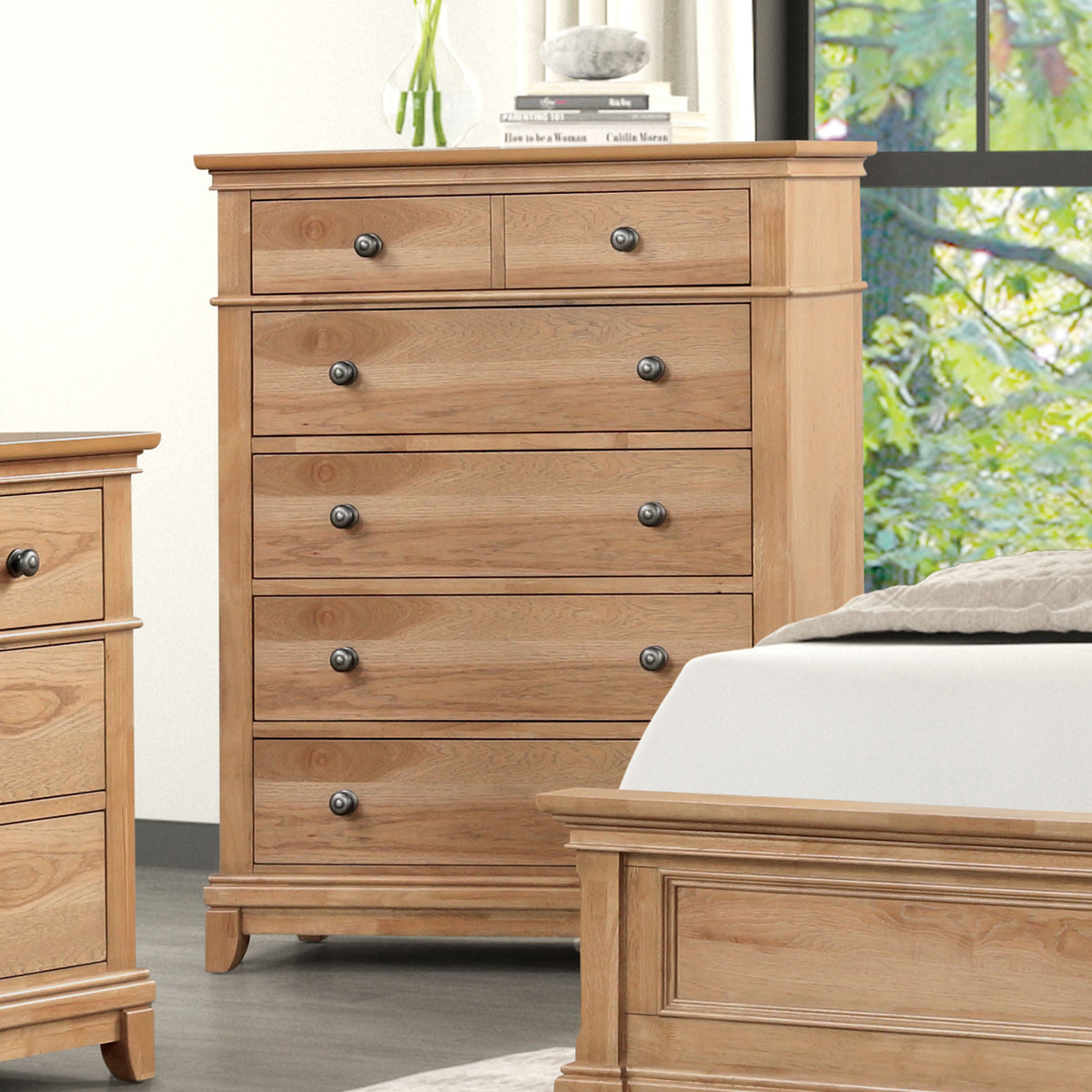 Mchenry Chest
