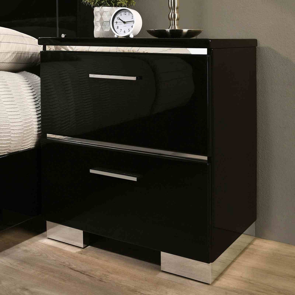 Carlie Bed