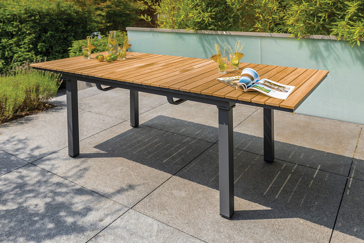 Mackay Patio Dining Set