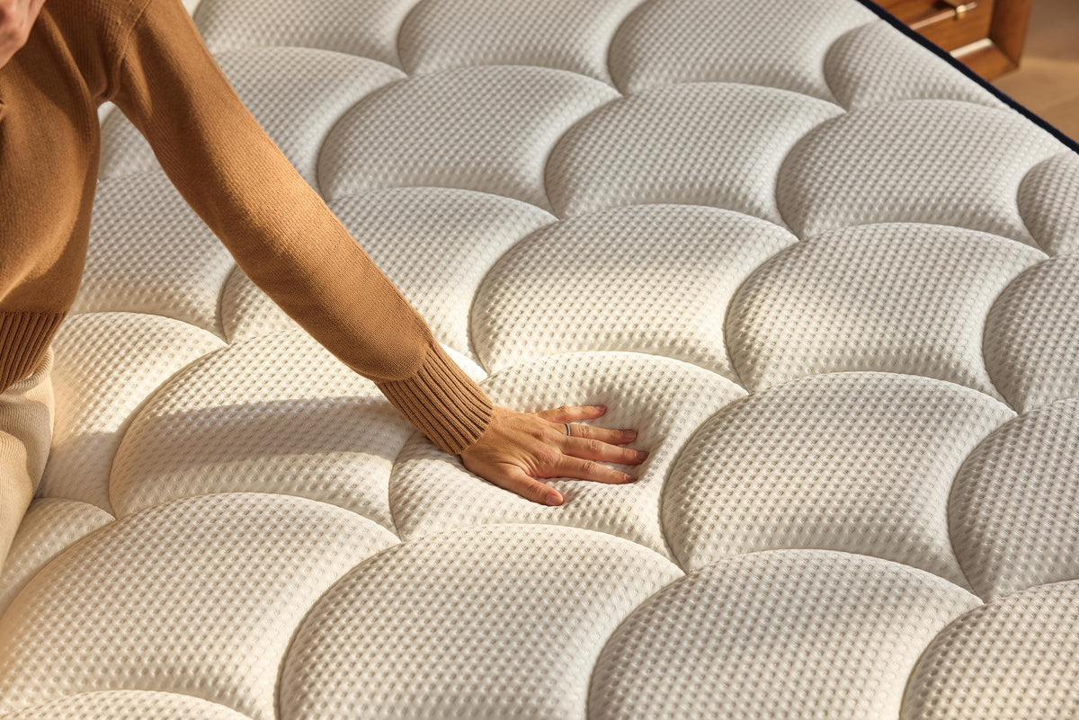 DreamCloud Classic Hybrid Twin Mattress