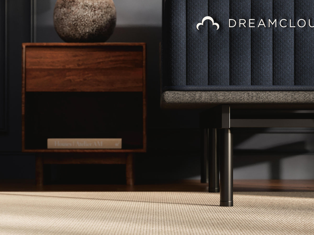 DreamCloud Classic Hybrid Twin XL Mattress
