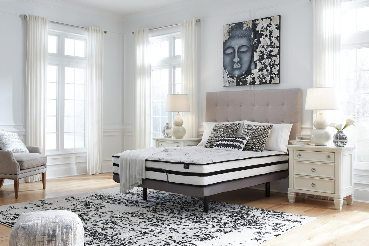Chime 10 Inch Hybrid King Mattress in a Box