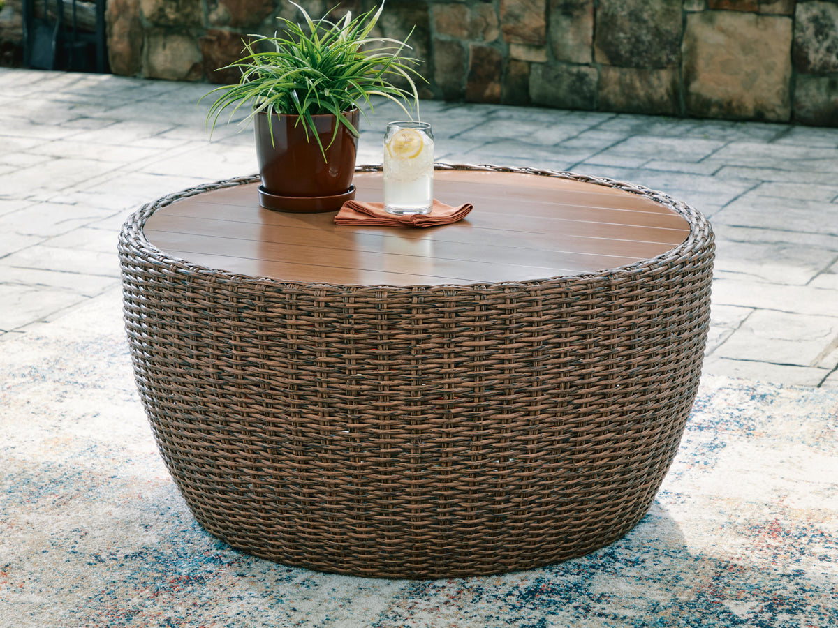 Double Point Outdoor Coffee Table