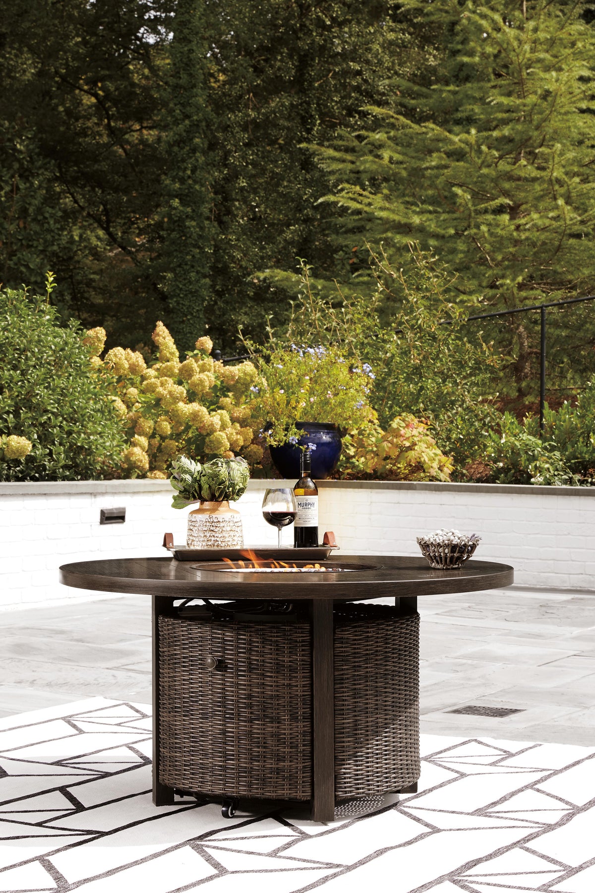 Paradise Trail Outdoor Fire Pit Table with 4 Lounge Chairs