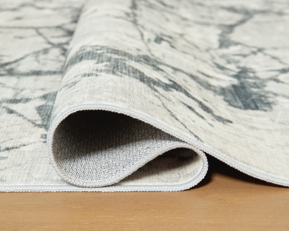 Tobinbury Washable 8' x 10' Area Rug
