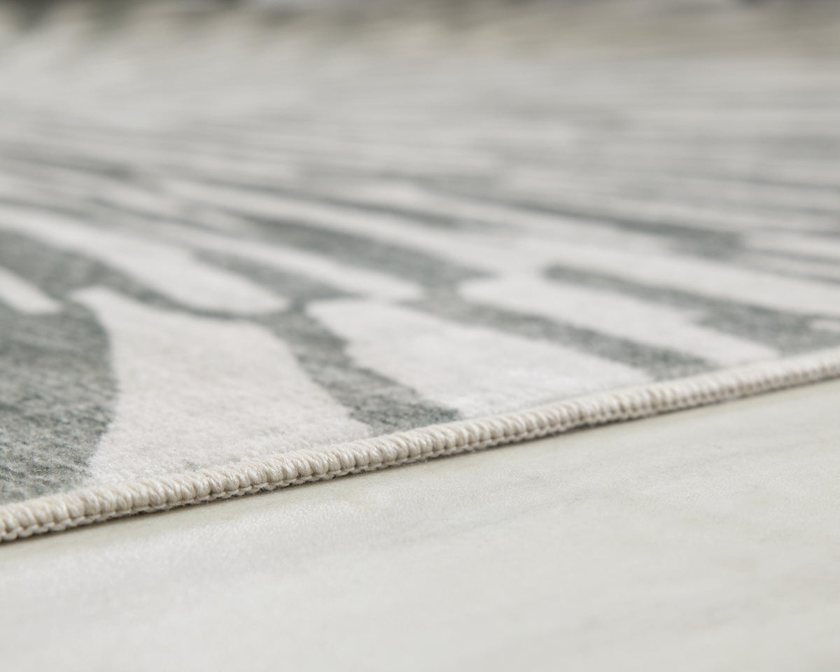 Verland Washable 5' x 7' Area Rug
