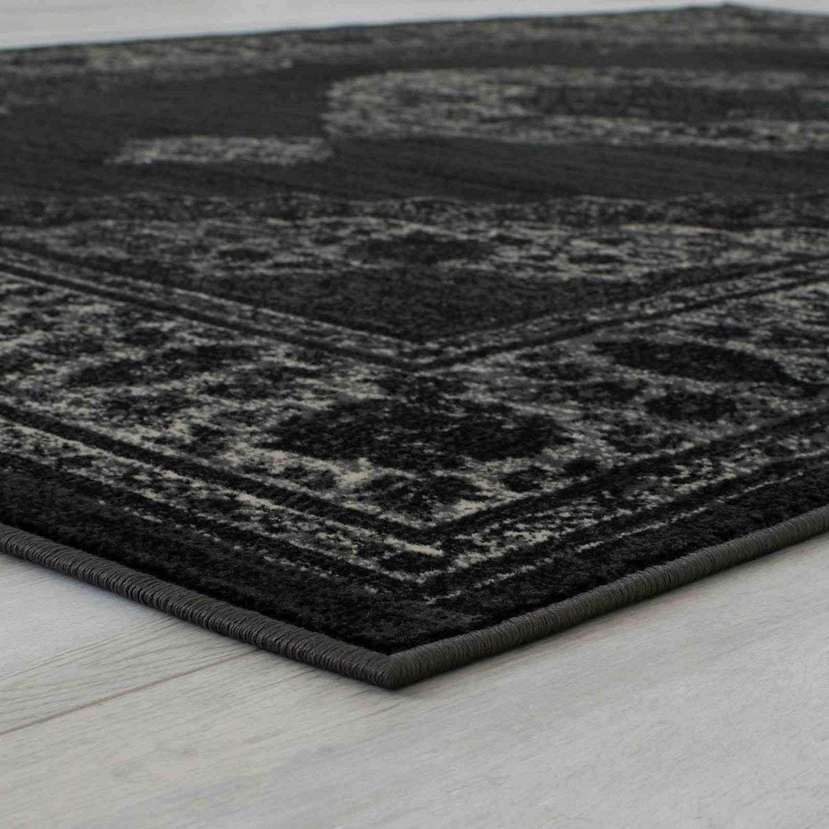 Kozlu Rug