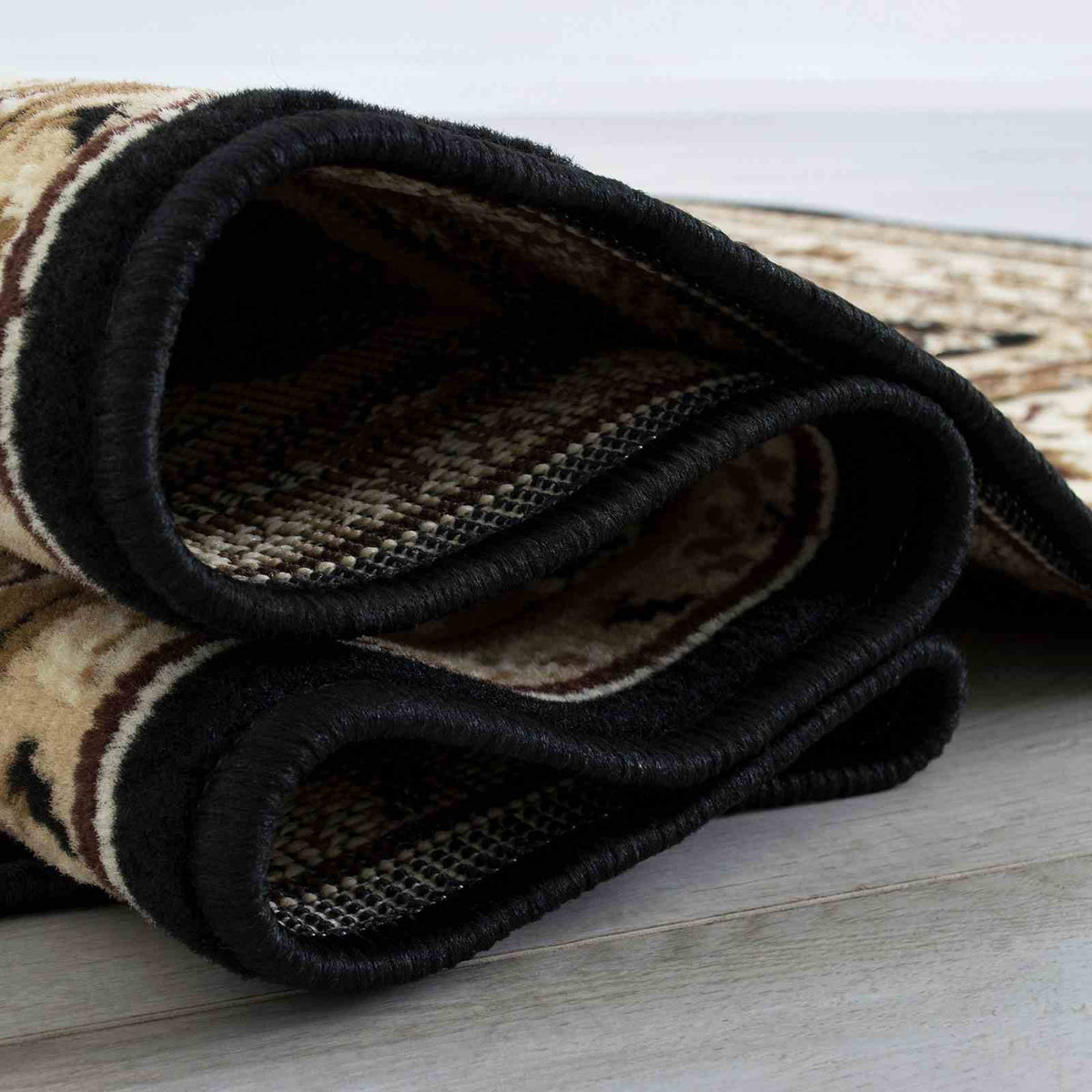 Shinta Rug