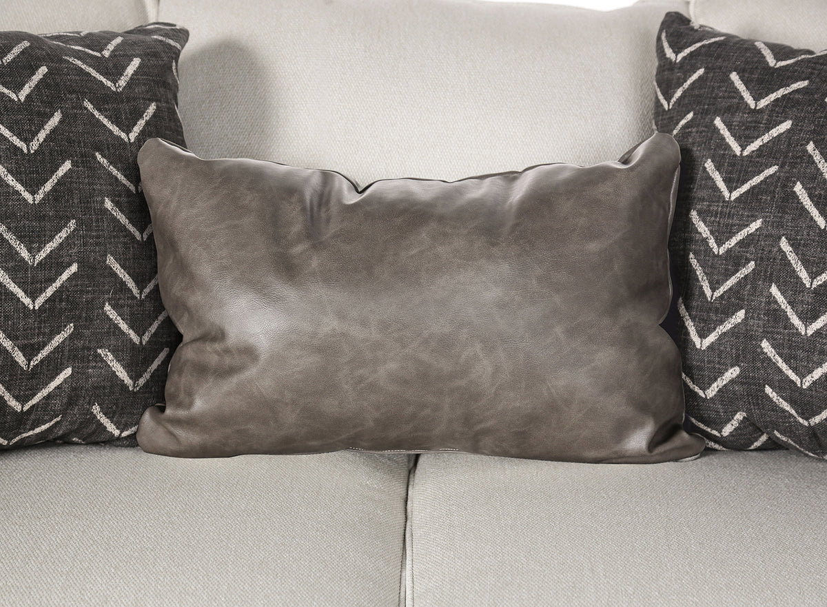 Hyde Park Loveseat