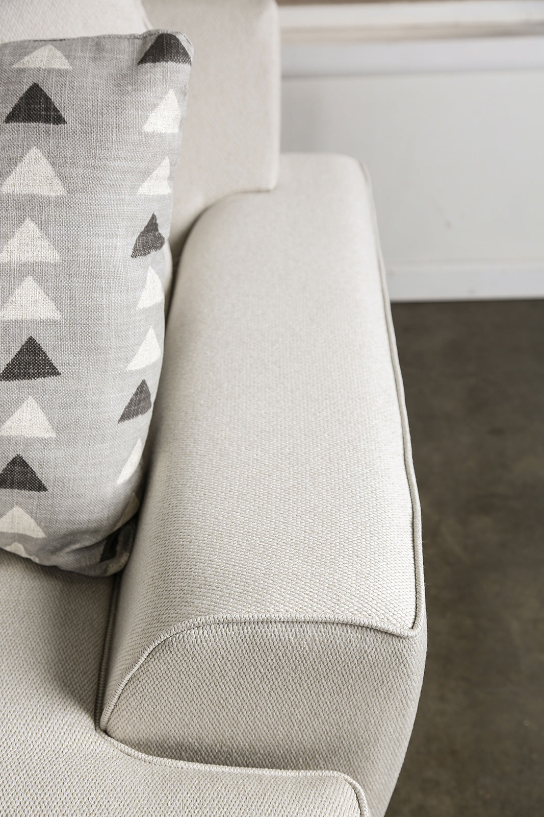 Hyde Park Loveseat