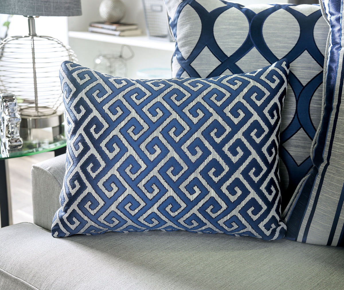 Sisseton Upholstery Set