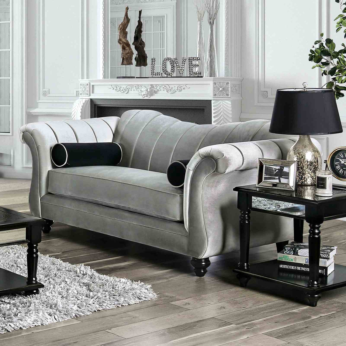 Marvin Loveseat