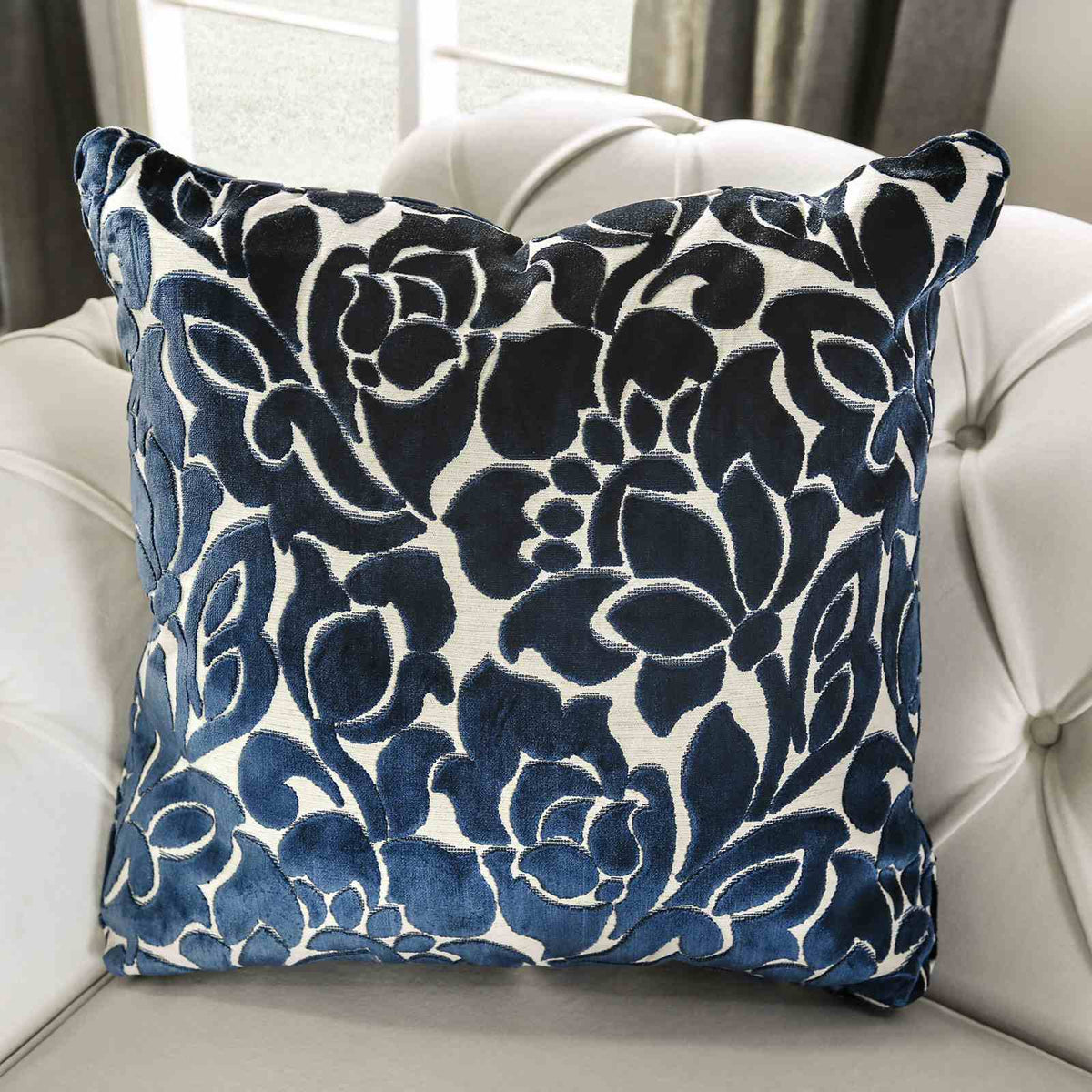 Antoinette Upholstery Set