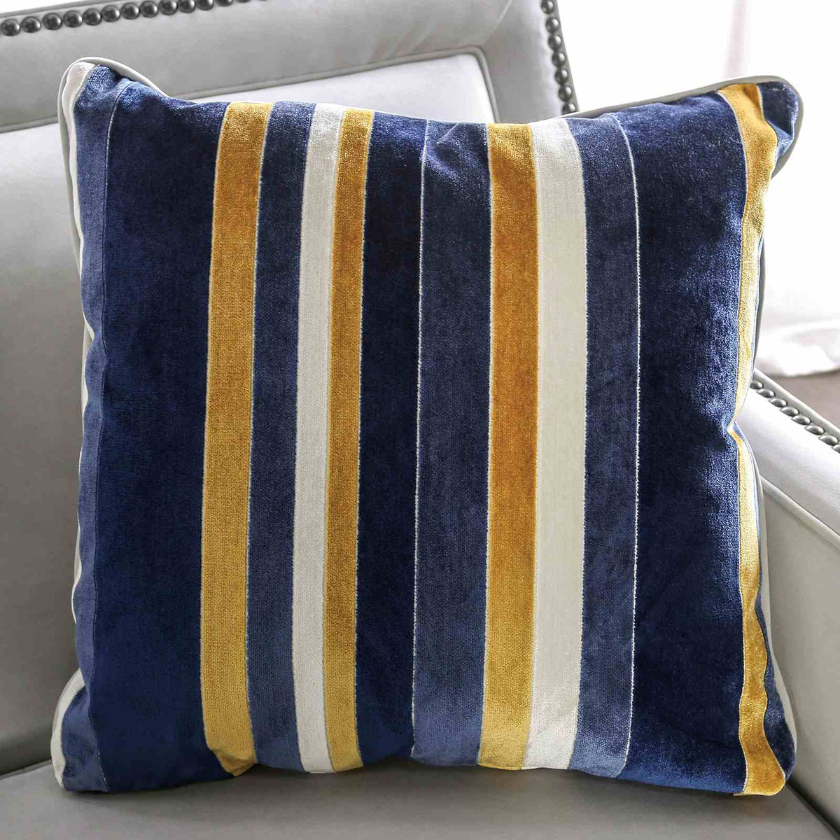 Montecelio Upholstery Set