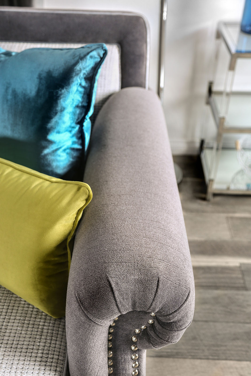 Mariella Upholstery Set