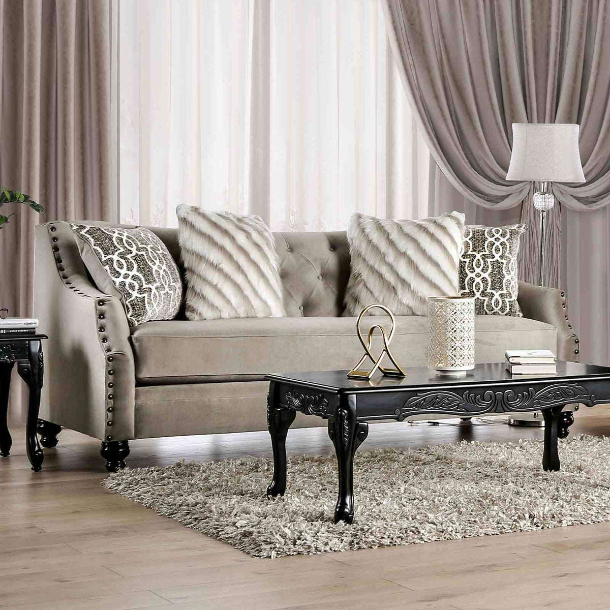 Ezrin Sofa