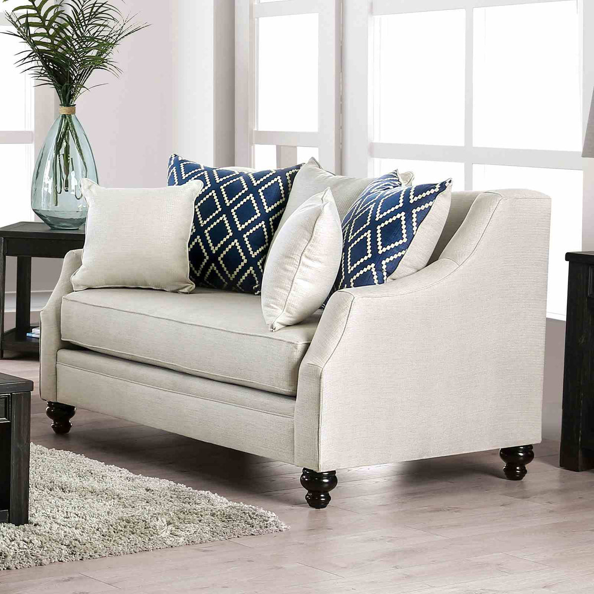Nefyn Loveseat
