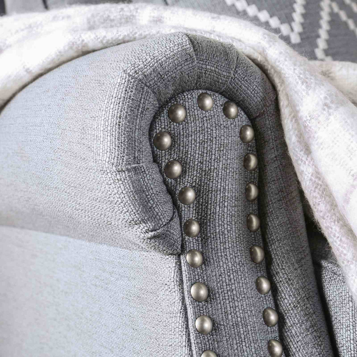 Giovanni Sofa