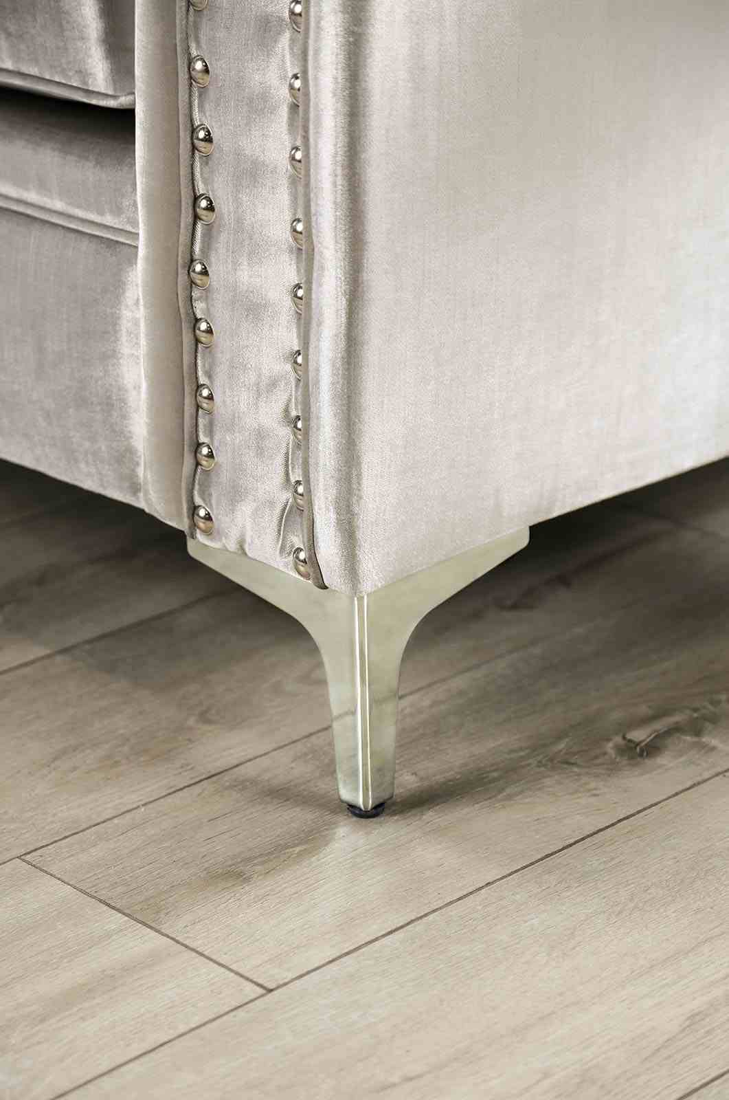 Elicia Loveseat