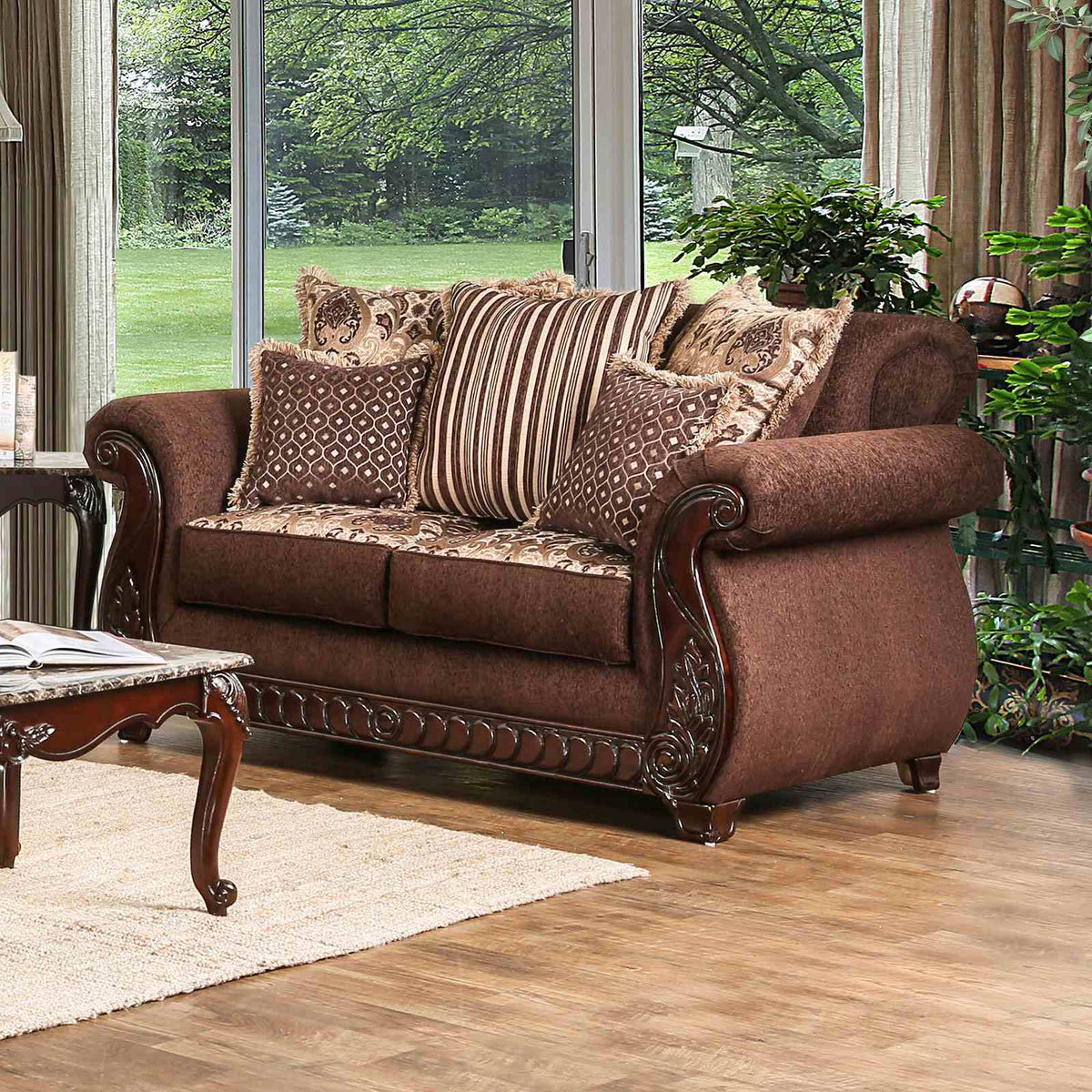 Tabitha Loveseat