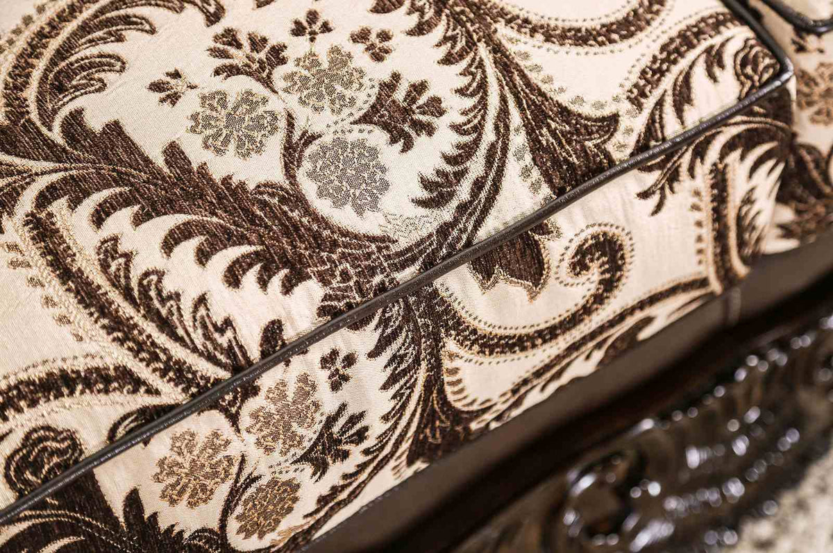 Quirino Sofa