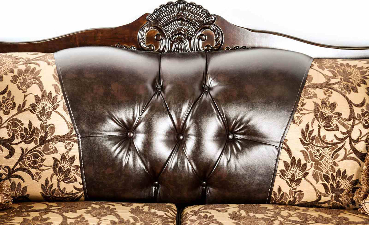 Quirino Sofa
