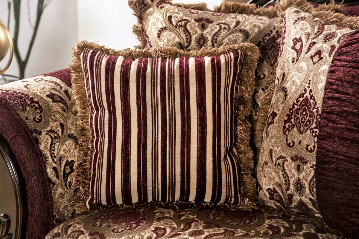 Matteo Loveseat