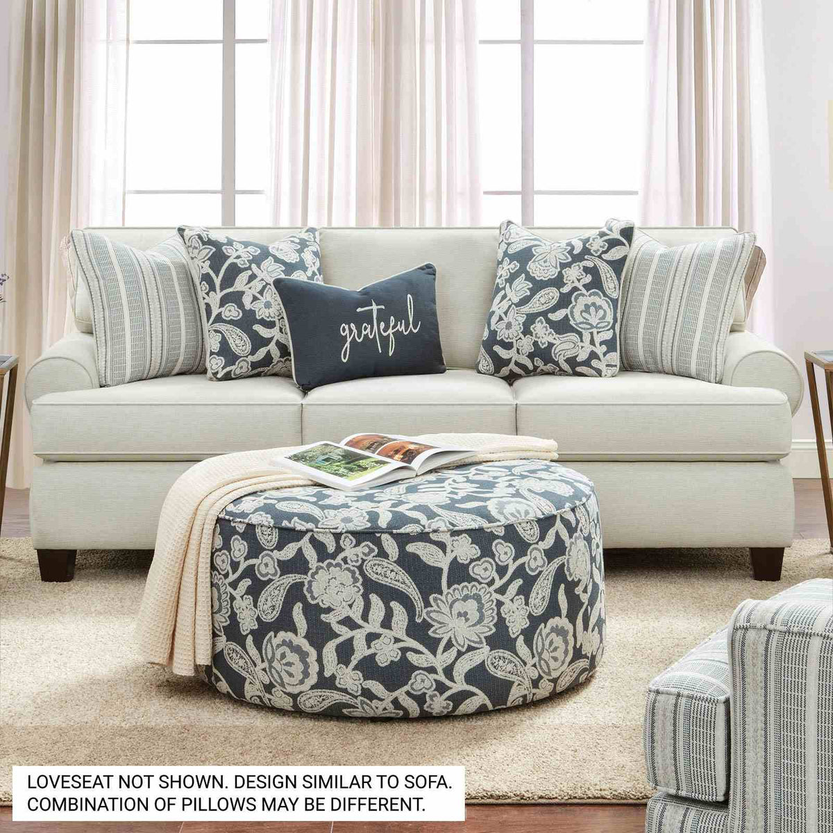 Porthcawl Loveseat