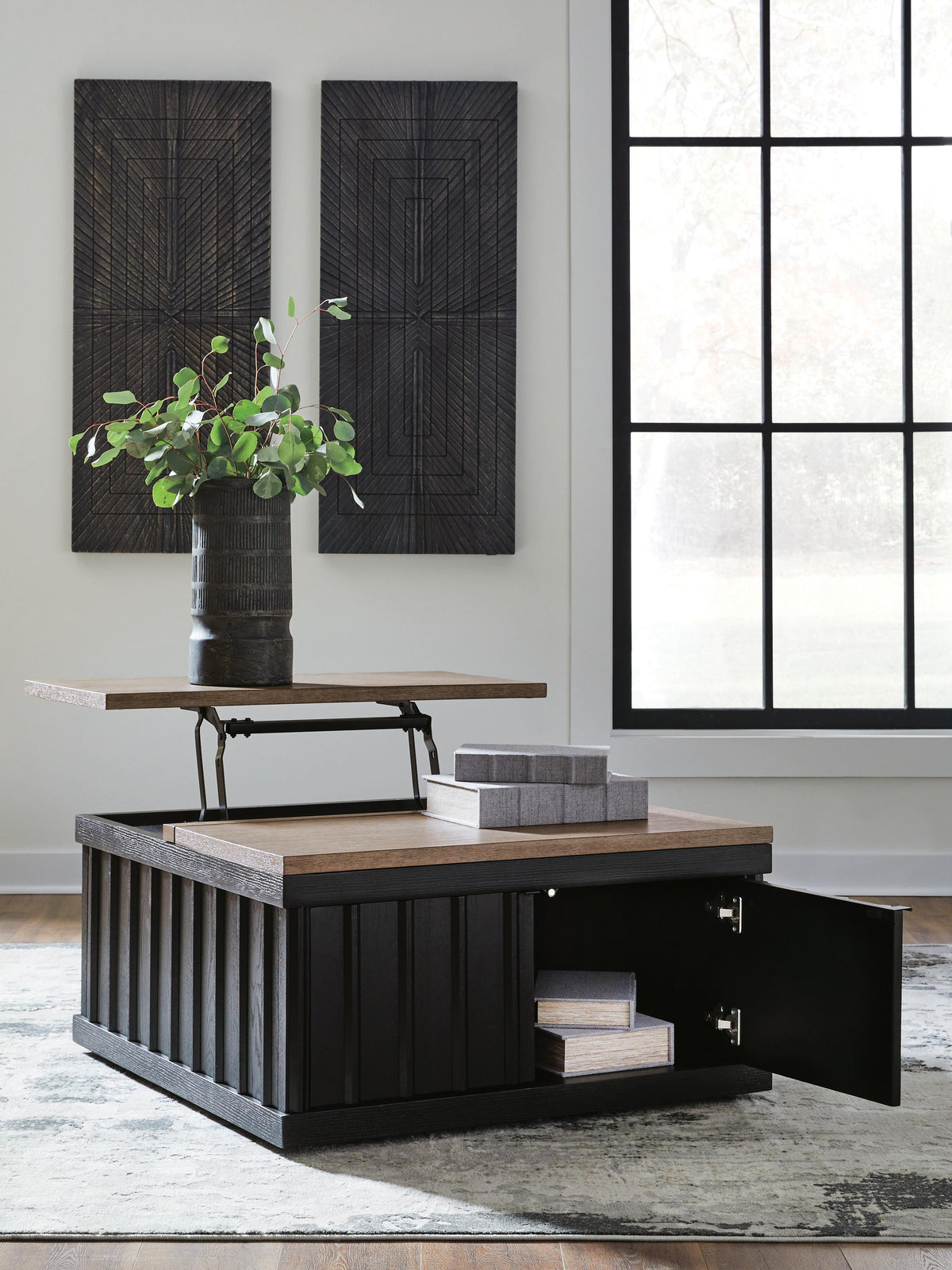 Rylandyn Lift-Top Coffee Table