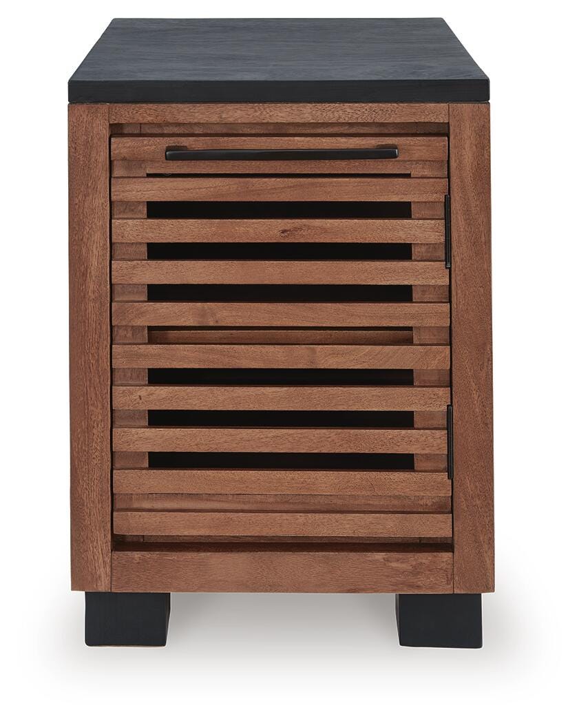 Kallari Chairside End Table