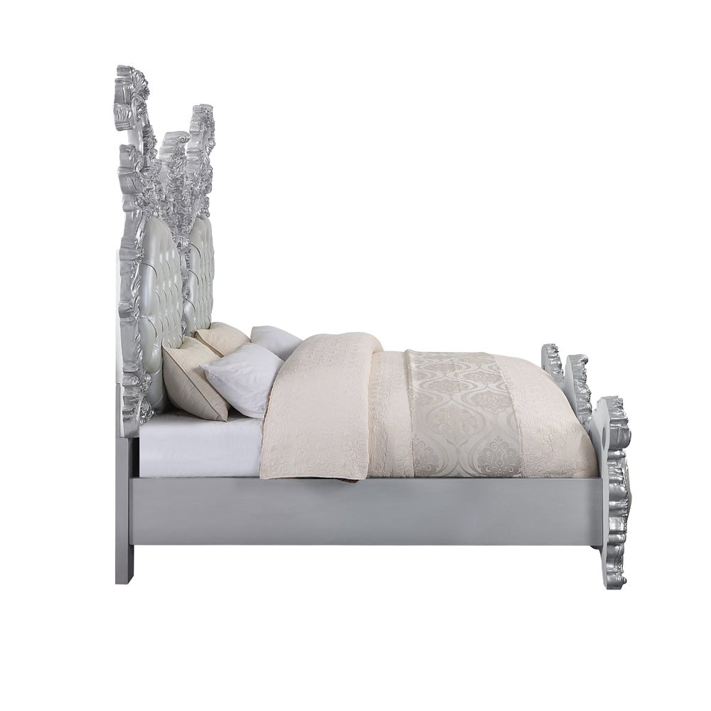 Valkyrie Eastern King Bed
