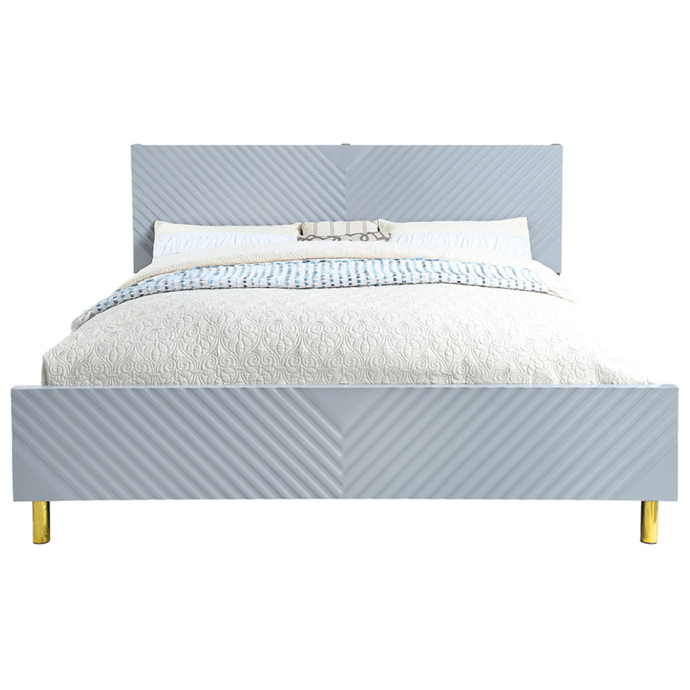 Gaines Eastern King Bed