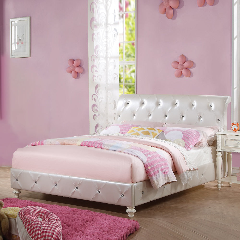 Dorothy Full Bed (Padded Sleigh)
