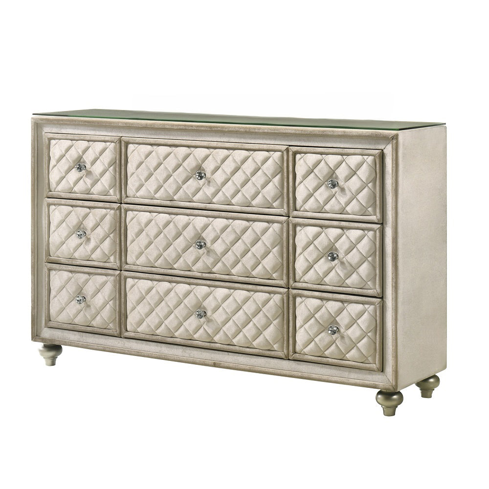 Lucienne Dresser