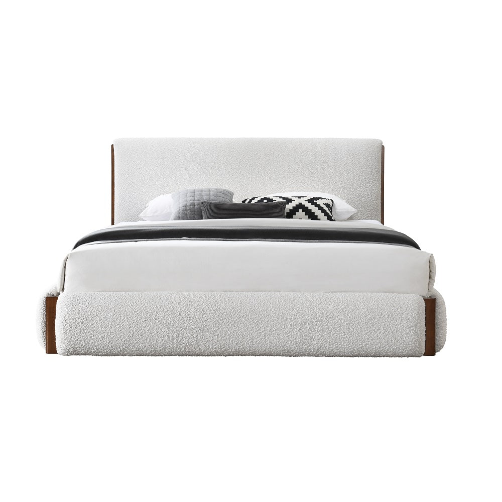 Sandro Eastern King Bed