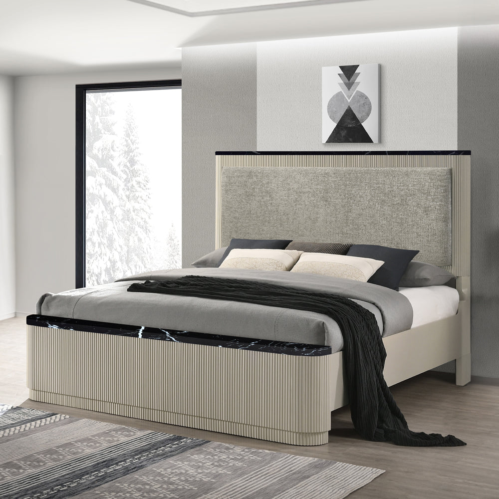 Travonte Eastern King Bed