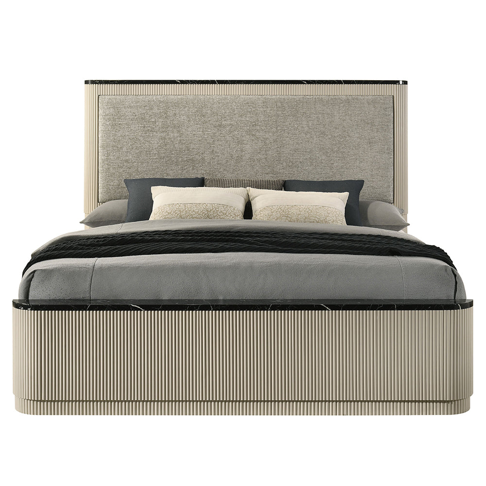 Travonte Queen Bed