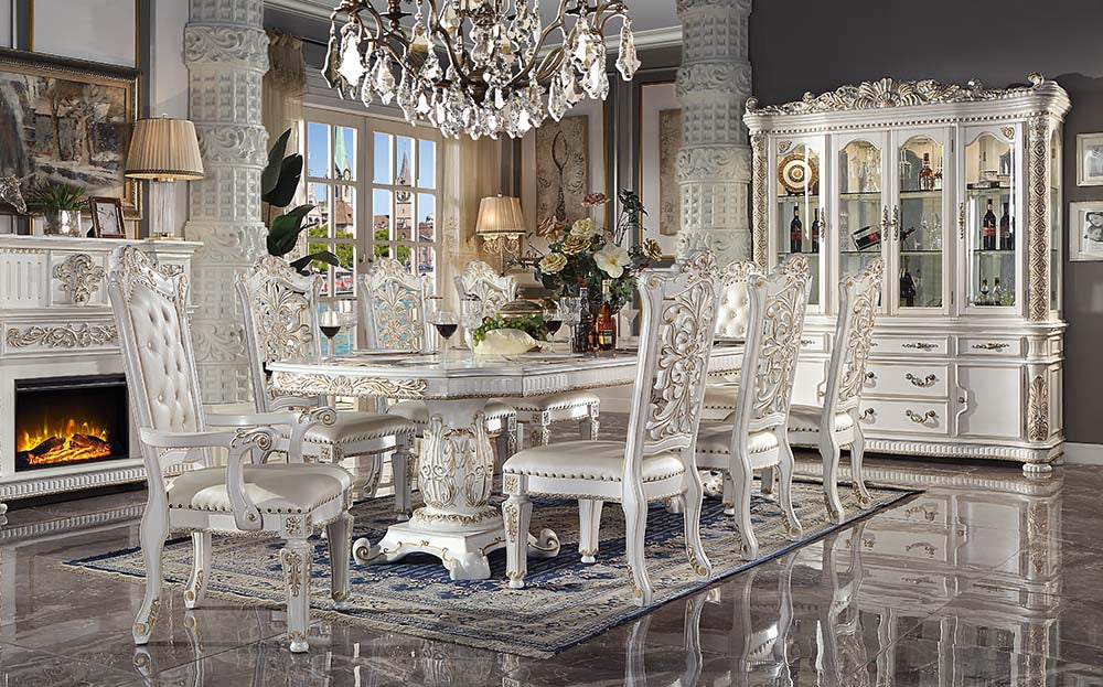 Vendome Dining Table w/Pedestal Base