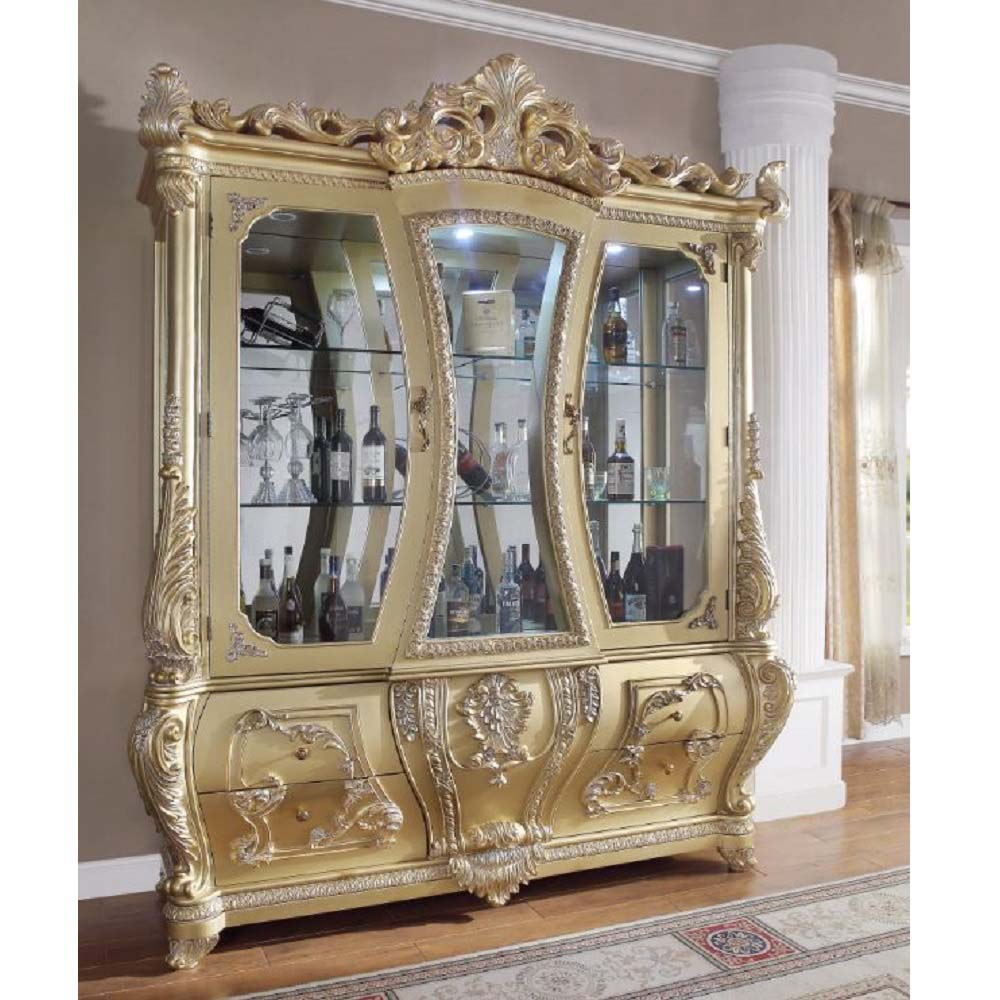 Cabriole Curio