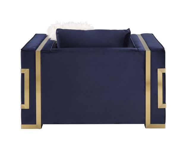 Virrux Chair w/2 Pillows