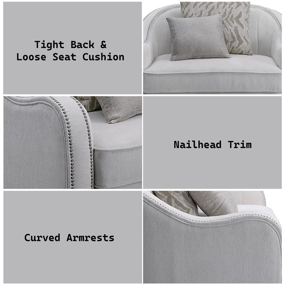 Mahler Chair w/2 Pillows
